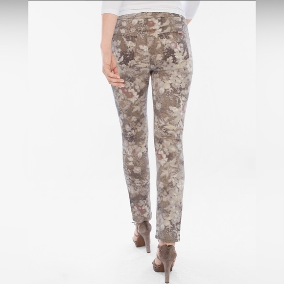 Chico’s Floral Print Slim Jeans | Size XS | So Slimming - Picture 5 of 12